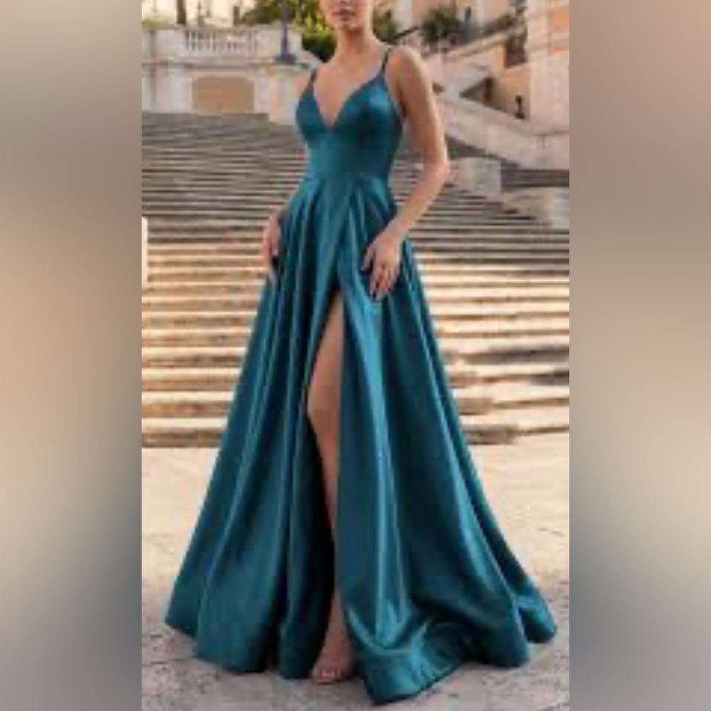 European designer Elegant Teal Evening Gown